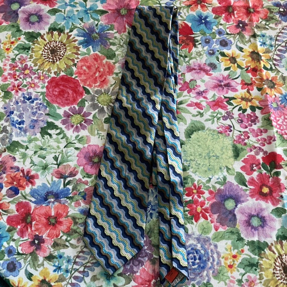 Missoni Multicolor Wave Pattern Tie